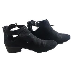 🌼Adorable Black Booties!!🌼